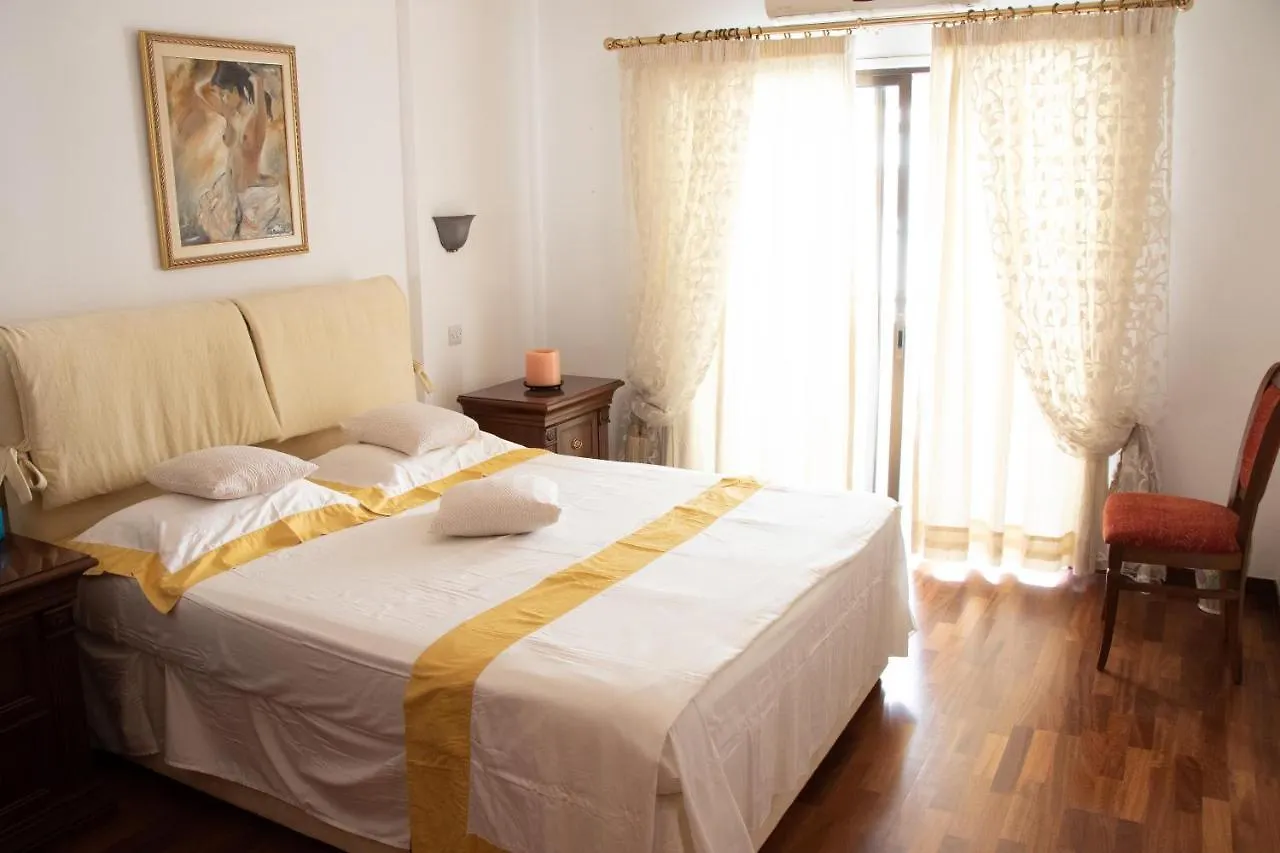 Luxury Apartment, Near Pinikoudes Beach Larnaca 0*,  Cyprus